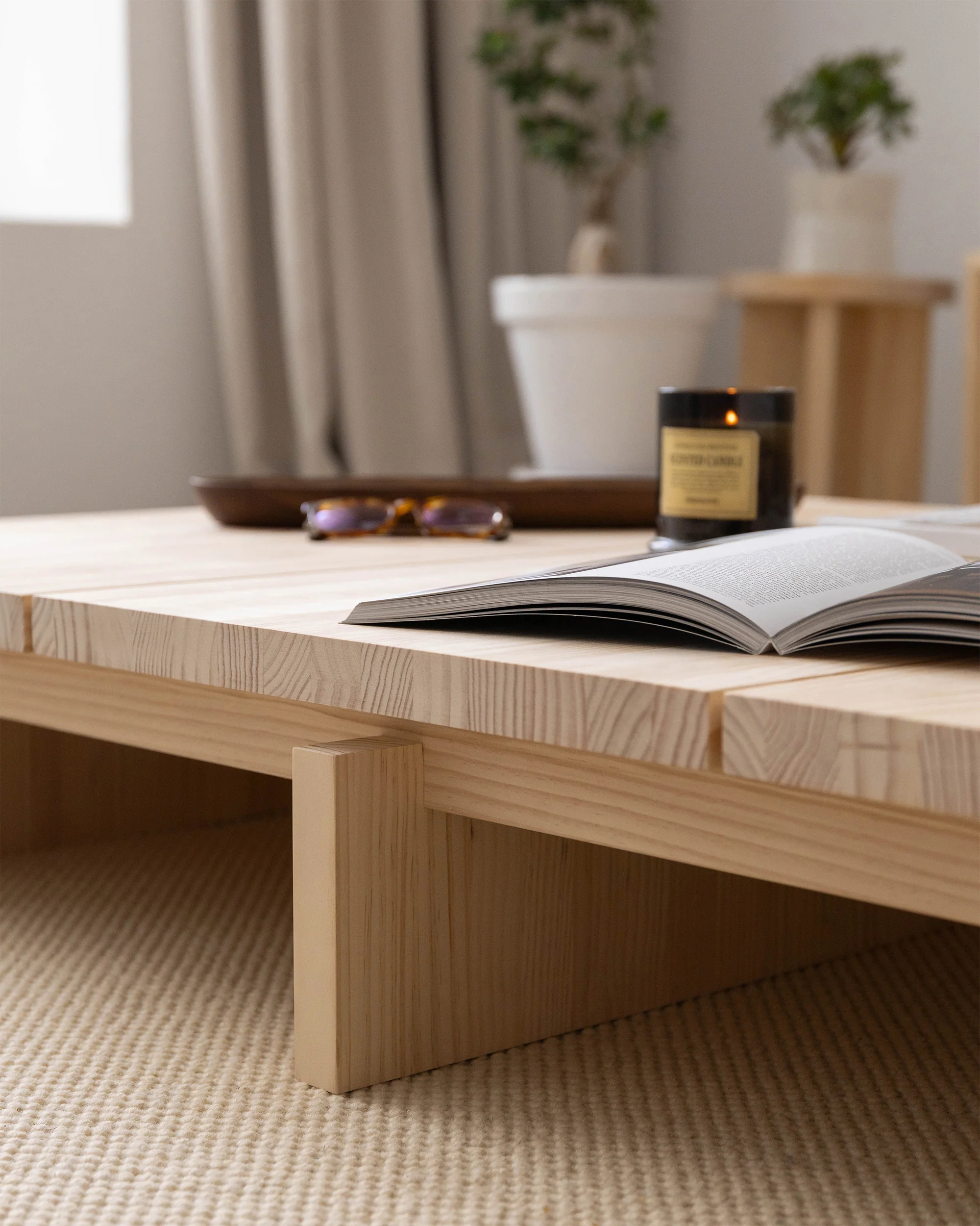 Nova - Rectangular coffee table in solid pine wood 135 cm - Image 5