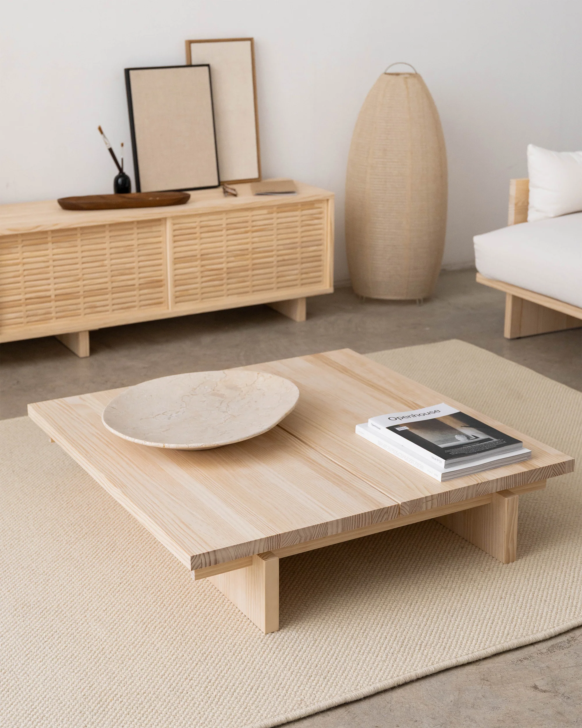 Olivera - Low coffee table in solid pine wood 90 cm - Image 3