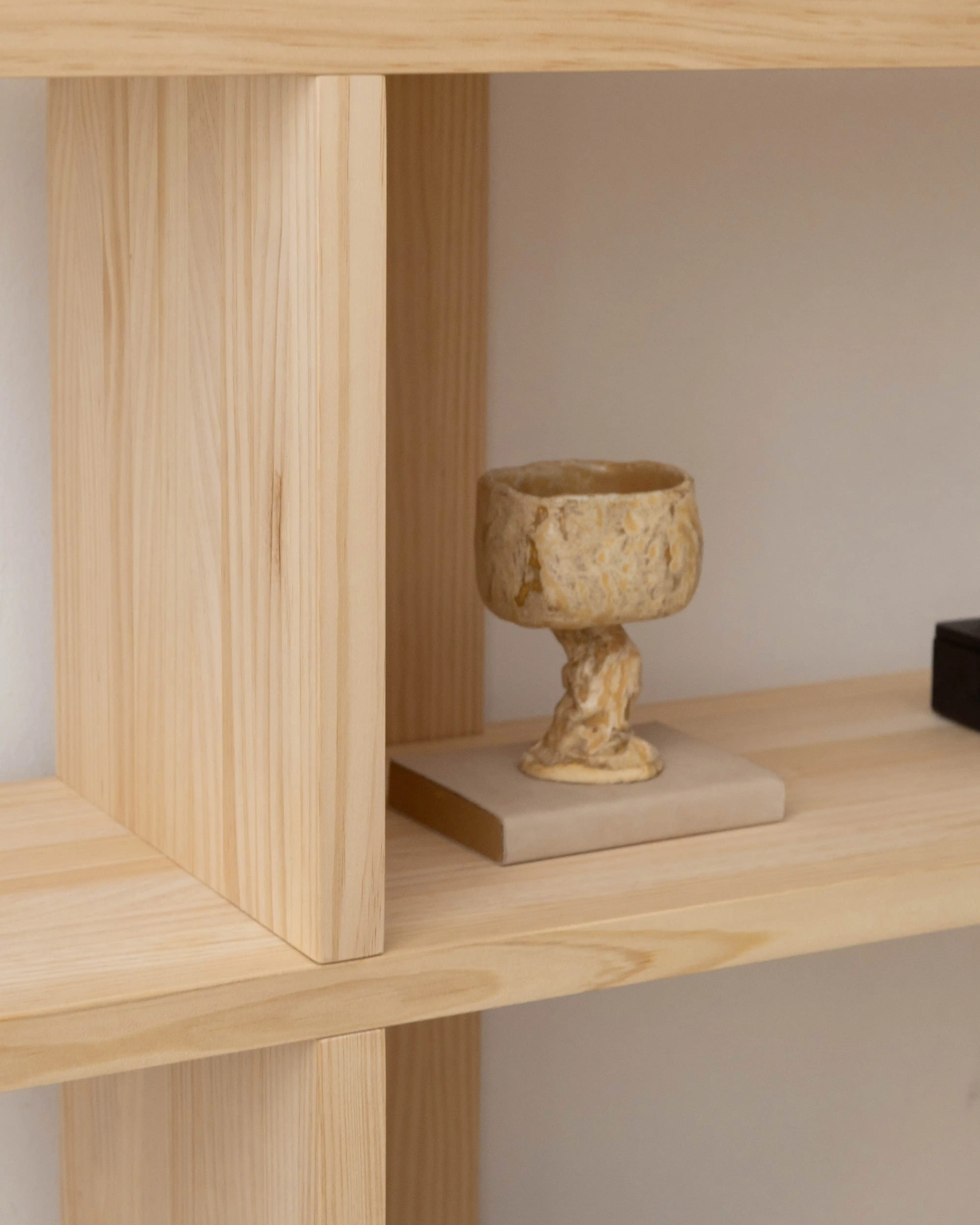 Montgó solid wood bookcase 180 x 115.2 cm - Image 7