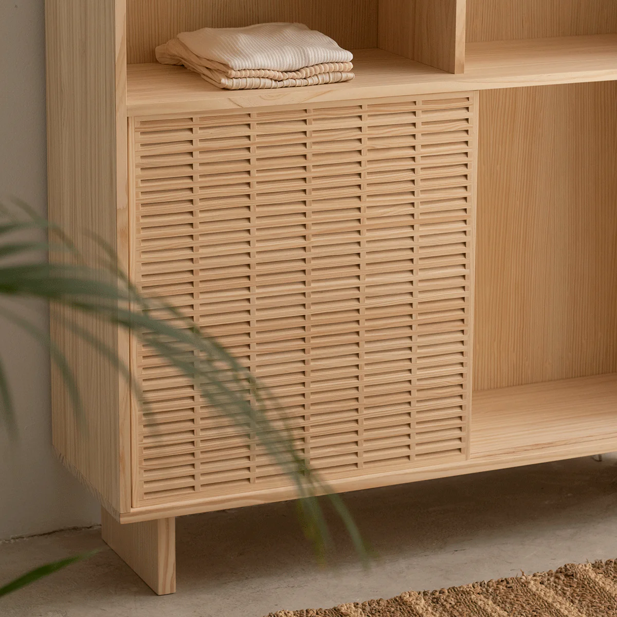 Sideboard Formentera pine with 2 doors 120 cm - Image 8