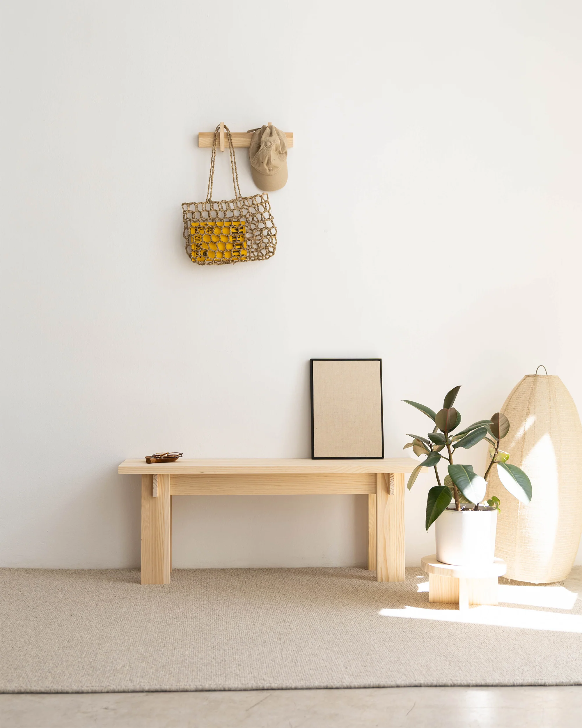 Small wall coat rack Figuera in solid wood 40 cm - Image 3