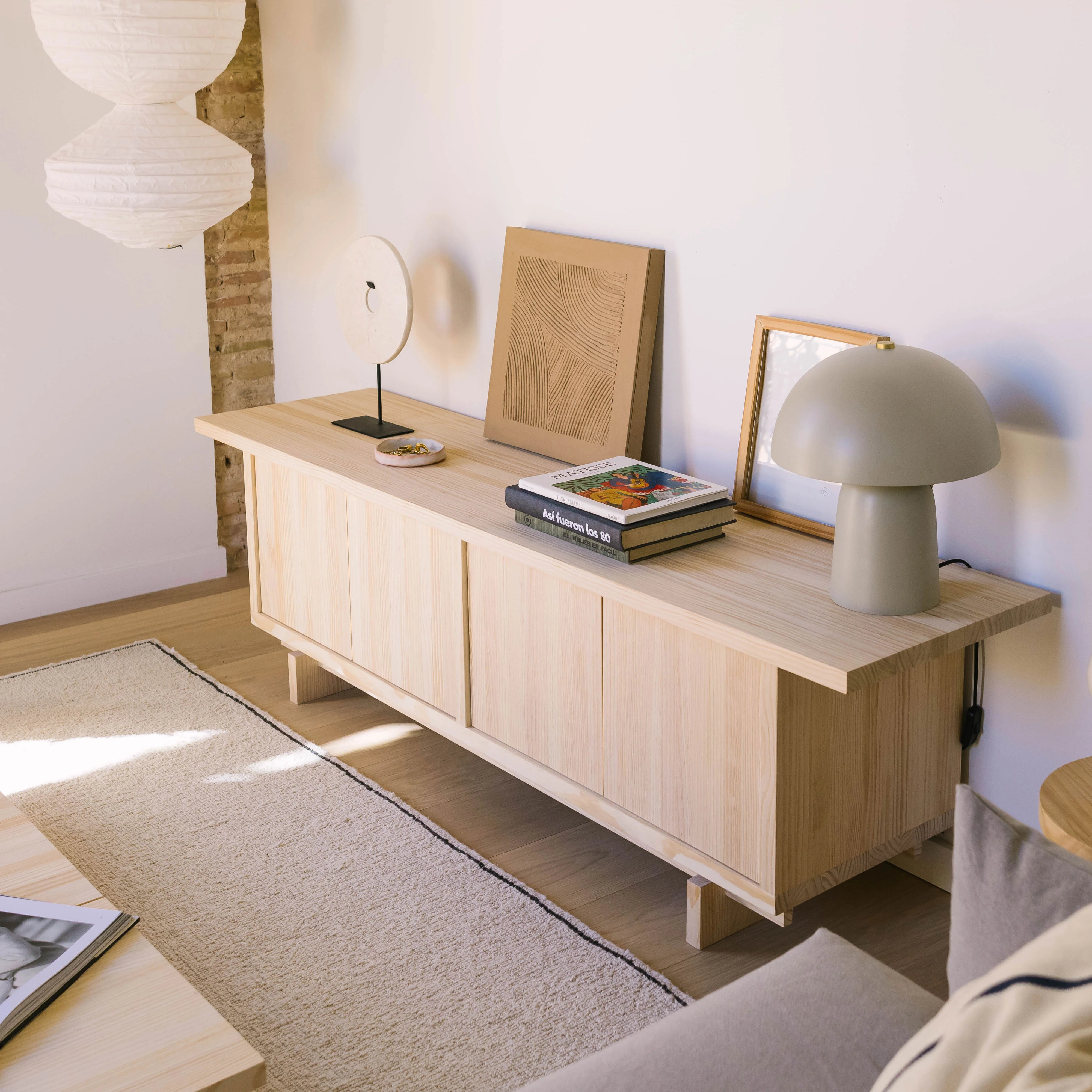 Pada TV stand of solid pine wood with 4 doors 180 cm - Image 3