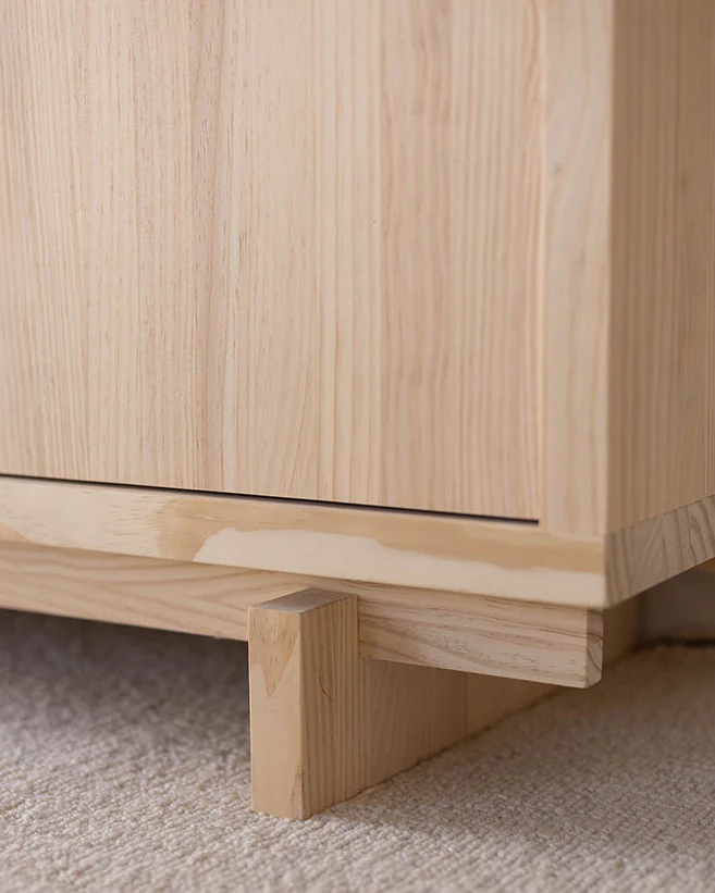 Pada TV stand of solid pine wood with 4 doors 180 cm - Image 7