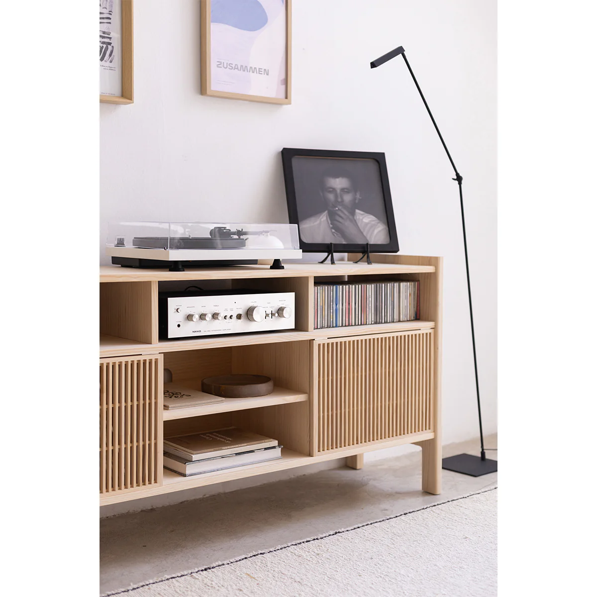 Bassa solid wood sideboard for vinyl records 1 or 2 doors 151 cm - Image 5