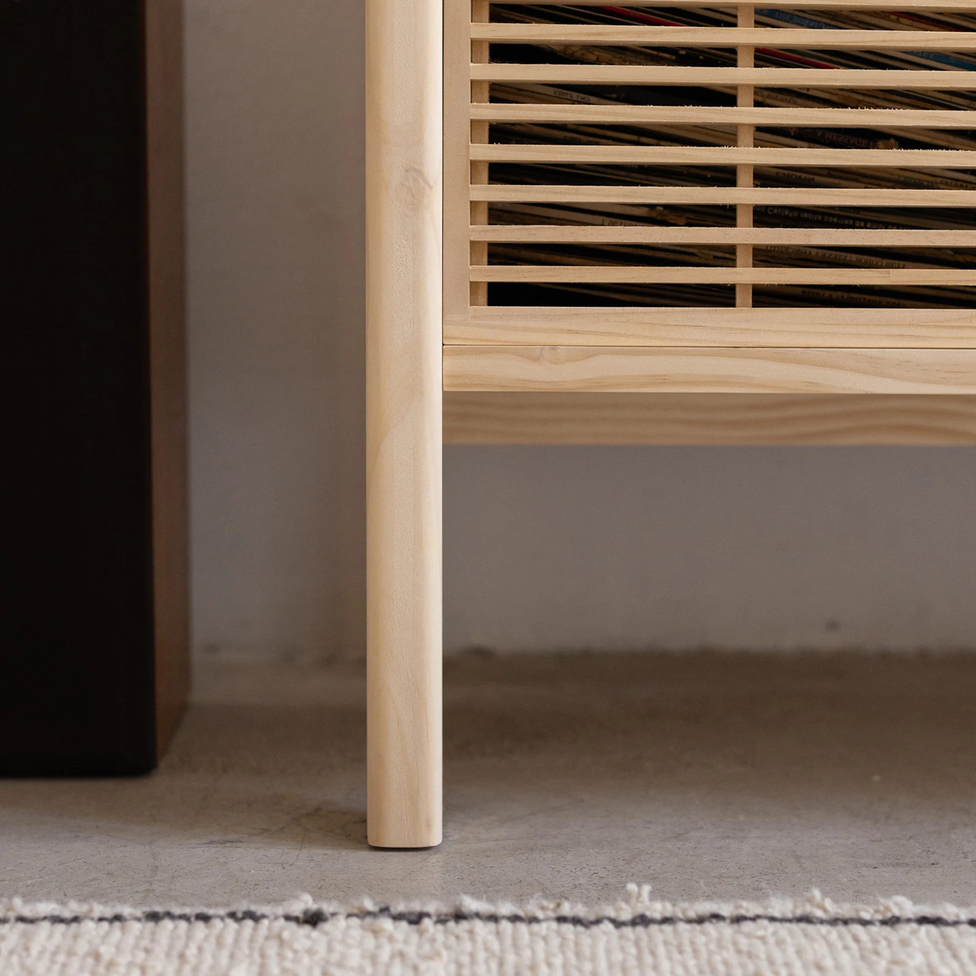 Baster solid wood sideboard for vinyl records 1 door 59 cm - Image 6