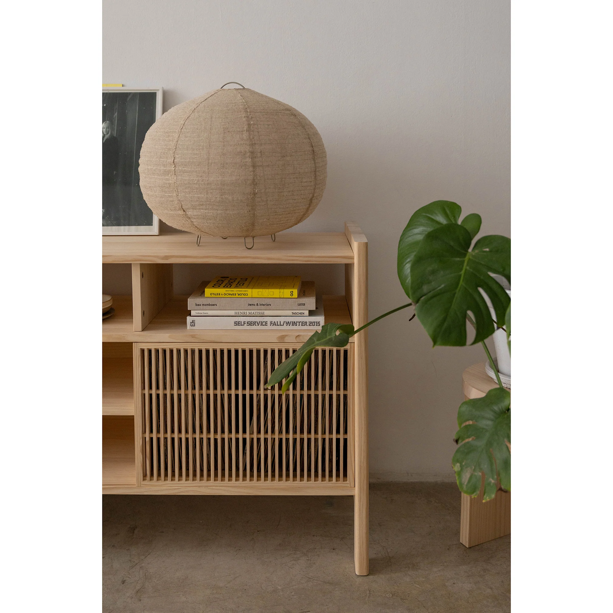 Mesquida large sideboard in solid wood for vinyl records 3 doors 301 cm - Image 6